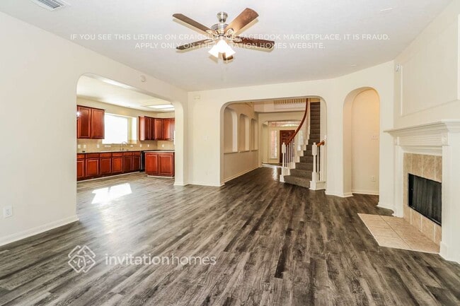 Building Photo - 2227 Lazy Trail Path Ct