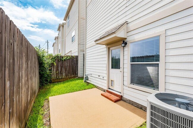 Foto del edificio - 2337 Ann St