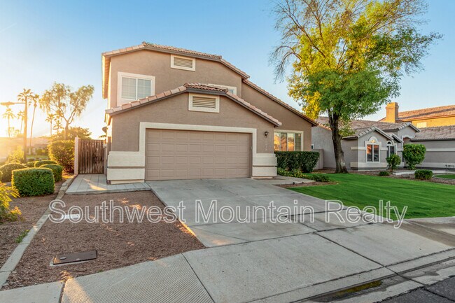 Photo - 1523 S Vine St House