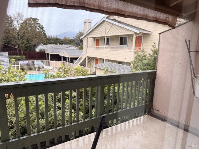 Foto del edificio - 4888 Clayton Rd