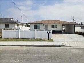 Building Photo - 12882 Lorna St