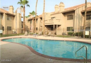 Building Photo - 930 N Mesa Dr
