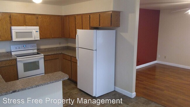 Building Photo - 3 br, 2 bath House - 1645 N. Cedar Blvd