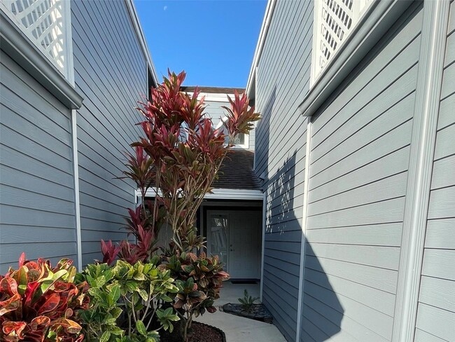 Building Photo - 5357 Buckhead Cir