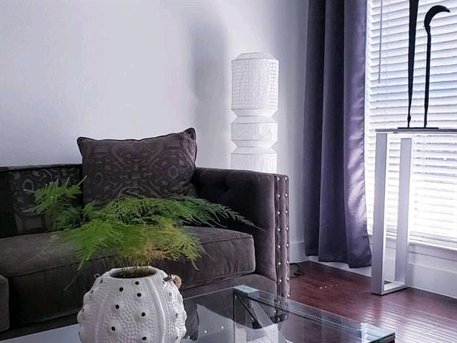 Foto del edificio - 12888 Montfort Dr