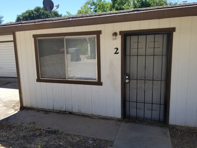 Foto del edificio - 1616 Willis St