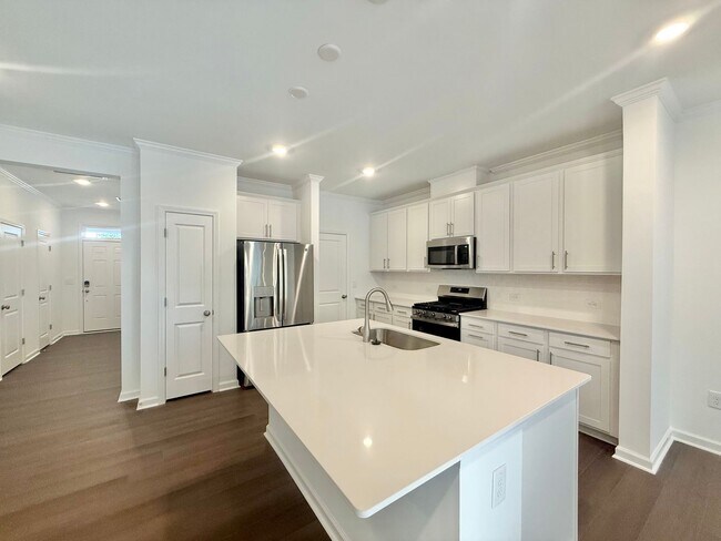 Foto del edificio - 132 Tree Moss Ct