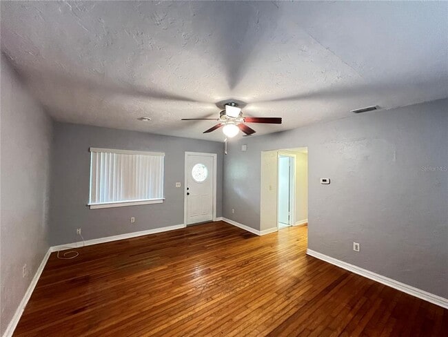 Building Photo - 3725 E Fort King St