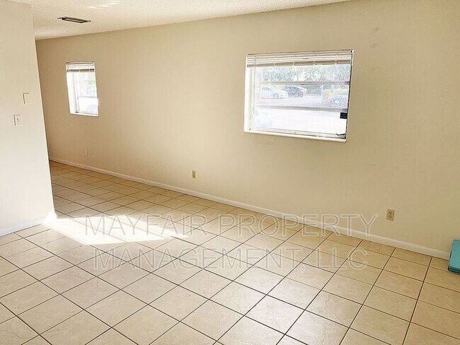 Foto del edificio - 105 SW 10th St