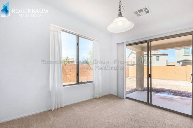 Foto del edificio - 802 W Fairlane Ct