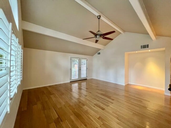 Foto del edificio - Custom Features, 3 Bedroom, 2 Bathroom, Napa Home