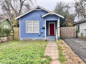 Building Photo - 2412 Stuart St