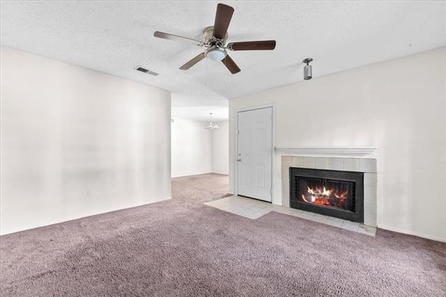 Foto del edificio - 9621 Walnut St