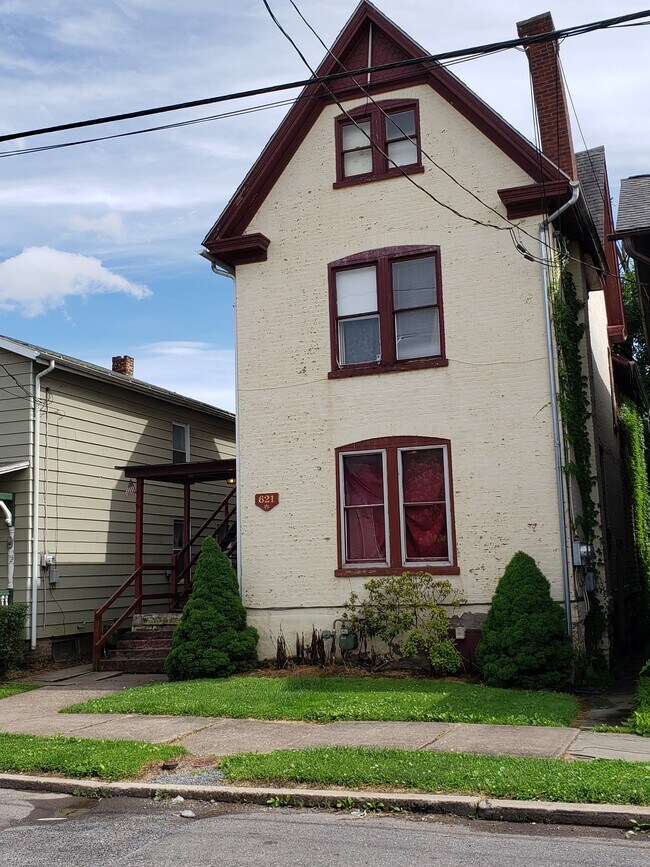 621 Grace St Unit 1, Williamsport, PA 17701 621 Grace St Williamsport