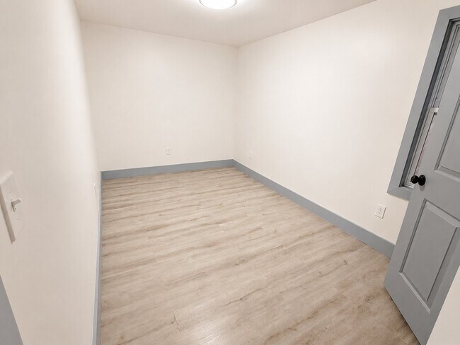 Foto del edificio - 655 S 11th St