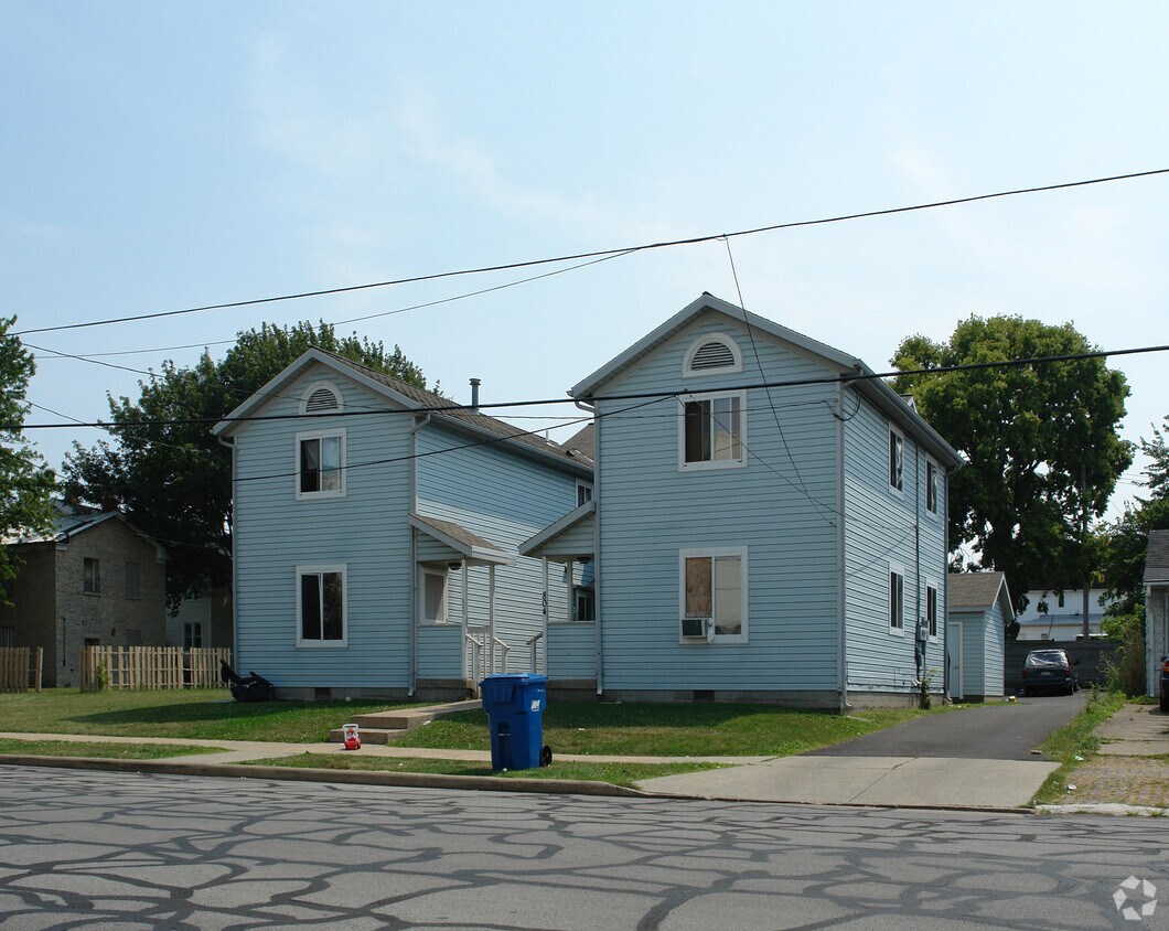 Primary Photo - 802 W Market St