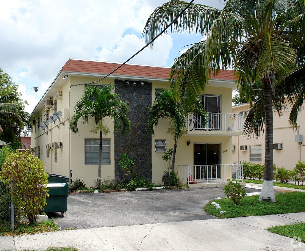 Foto del edificio - 1053 NW 5th St