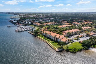 Building Photo - 131 Yacht Club Way