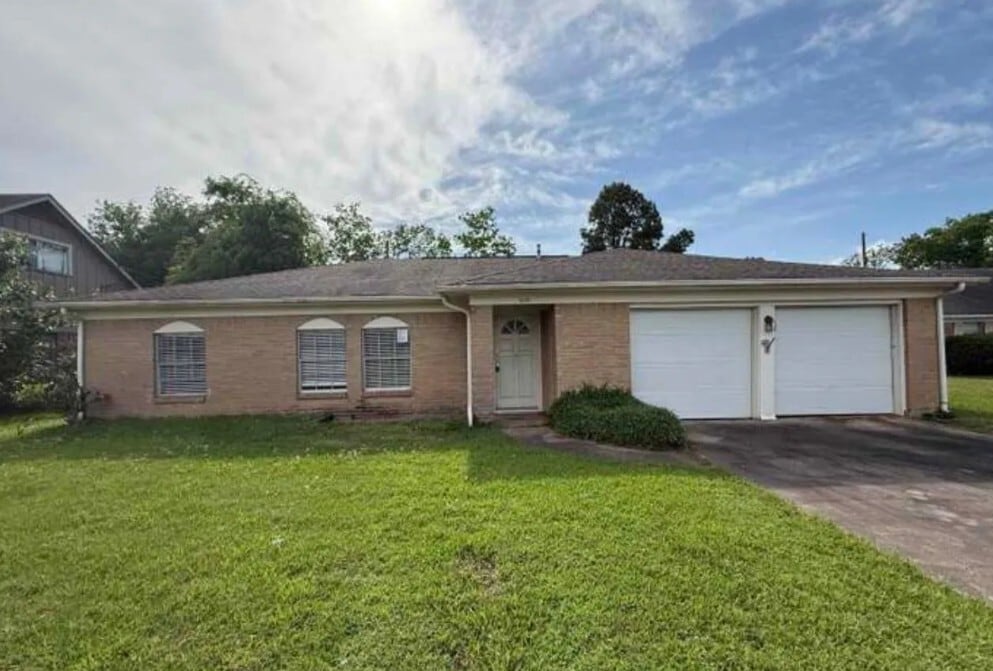 Foto principal - 1235 Elaine Dr