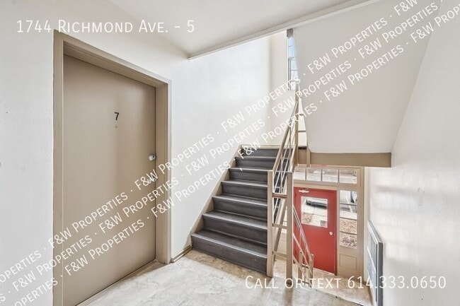 Building Photo - 1744 Richmond Ave