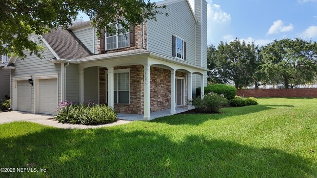 Building Photo - 11015 Castlemain Cir E