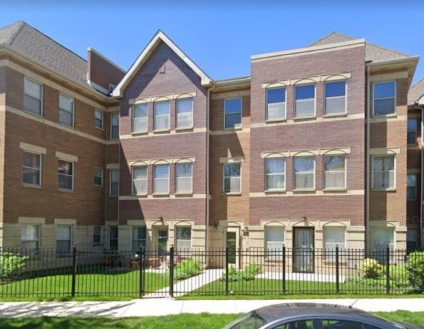 Primary Photo - 4114 S Drexel Blvd