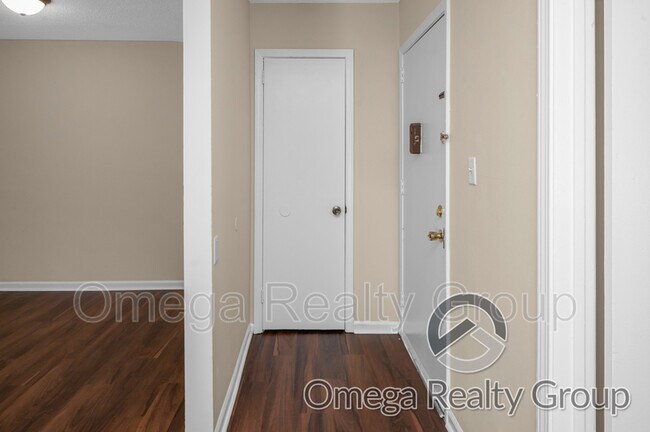 Foto del edificio - 425 Oakwood Ave