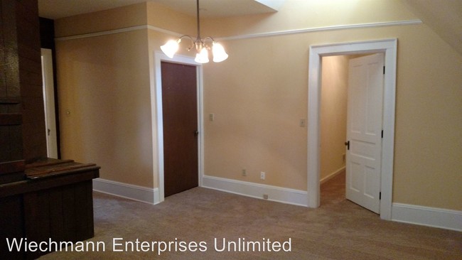 Foto del edificio - 2767 N Summit Ave