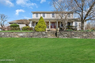 Building Photo - 1770 Glendola Rd