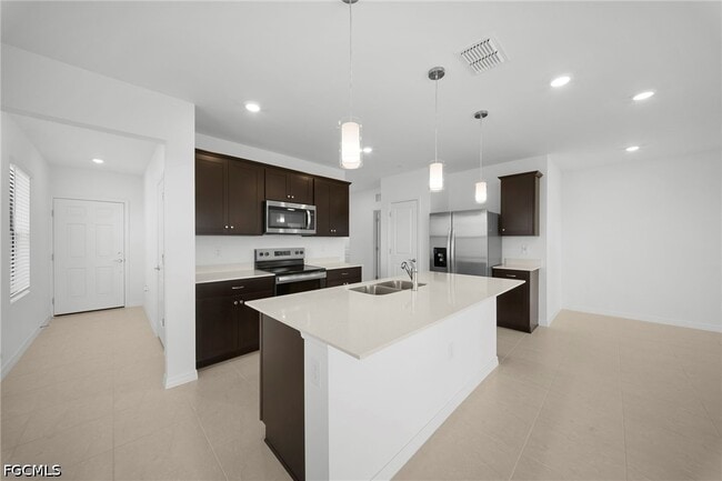 Building Photo - 270 Silent Lk Dr