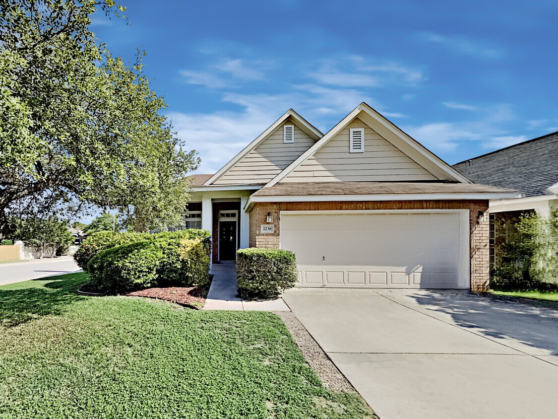 2238 Cardigan Hill House Rental in San Antonio, TX