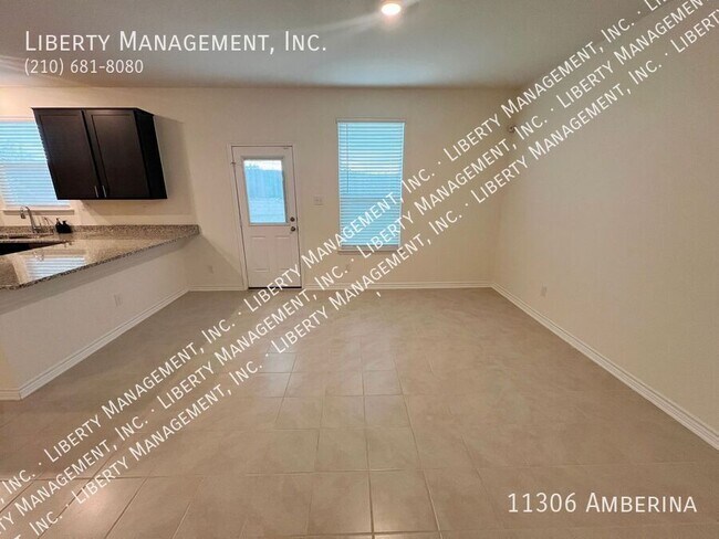 Foto del edificio - 11306 Amberina-
