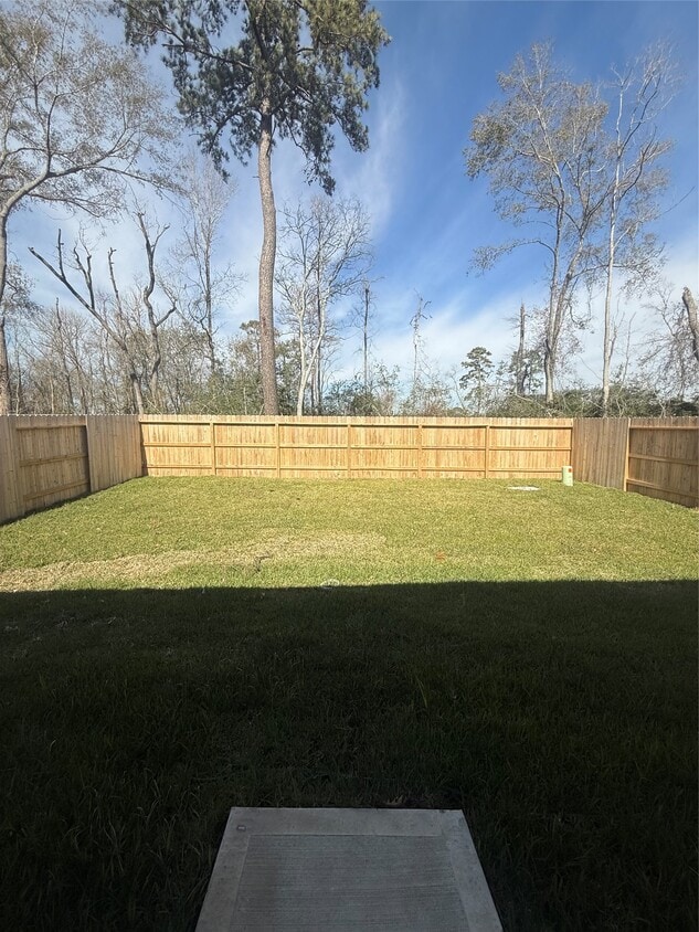 Building Photo - 1646 Golden Iris Dr