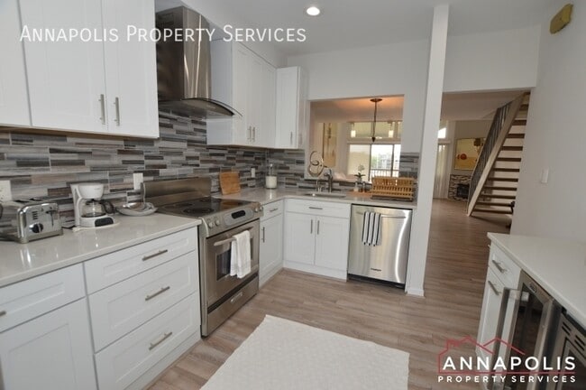 Building Photo - 7044 Harbour Village Ct