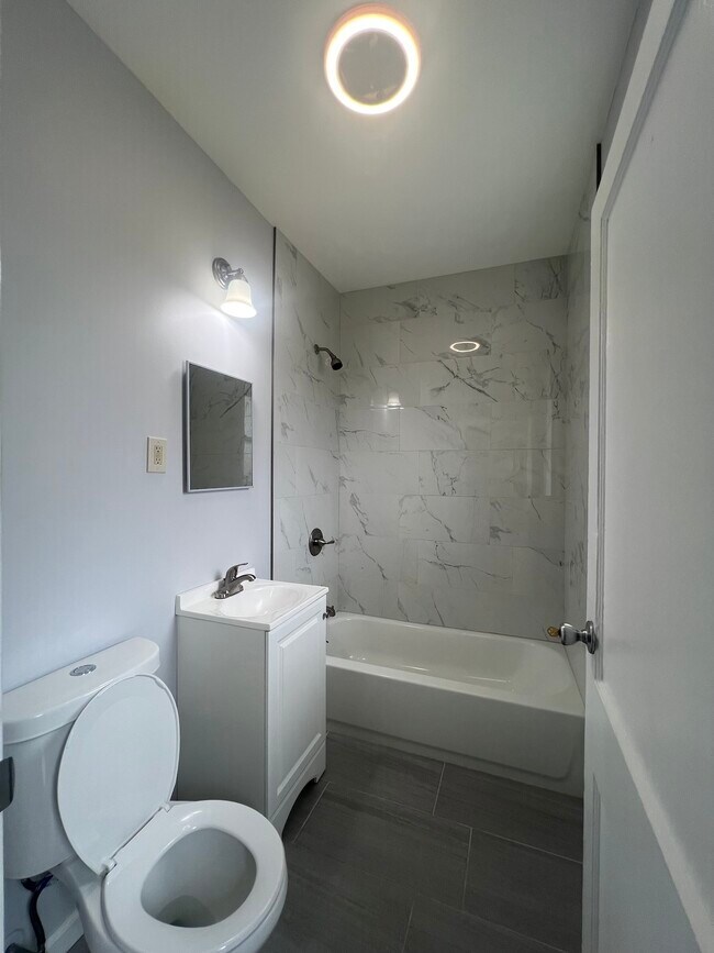 Foto del edificio - 5131 N 11th St