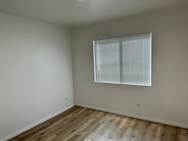 Foto del edificio - 17785 Carson Cir