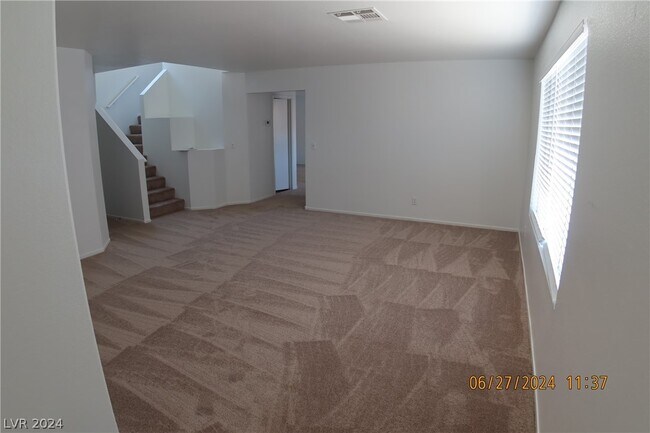 Foto del edificio - 8200 Grand Pacific Dr