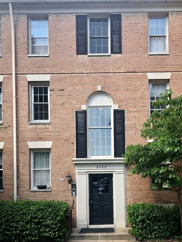 Foto principal - Spacious, Light-filled One Bedroom One Bat...