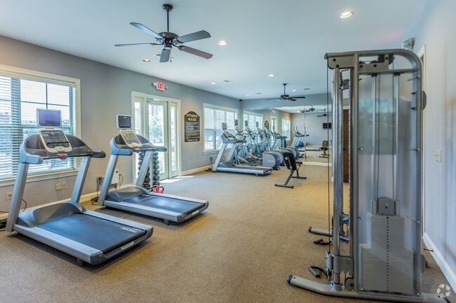 Interior Photo - Taylor Bend