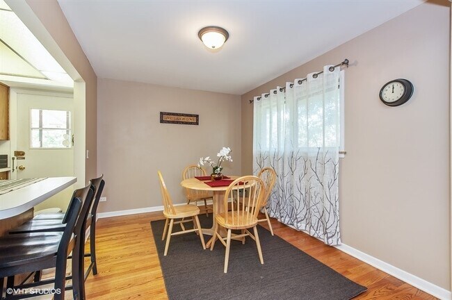 Foto del edificio - 515 Laramie Ave