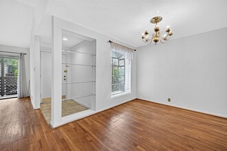 Building Photo - 2829 Timmons Ln