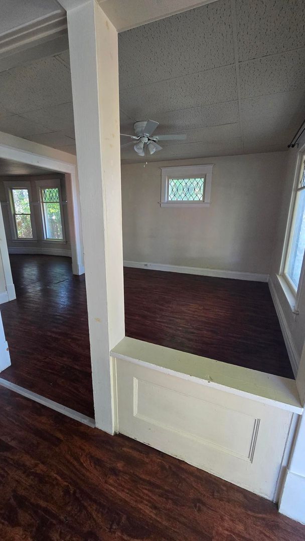 Building Photo - Spacious North Side Single Family Home