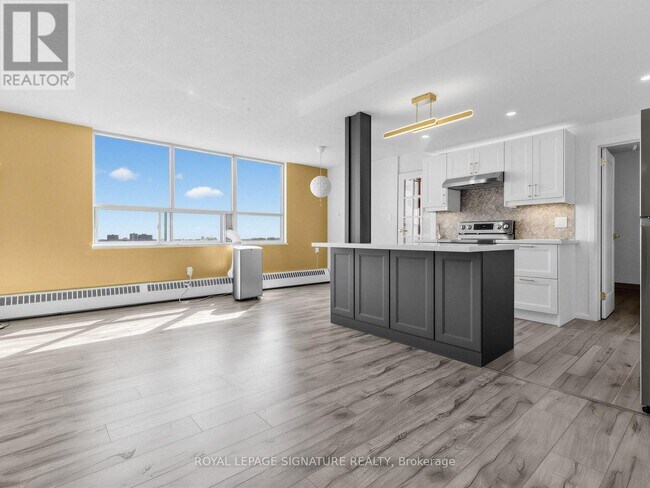Photo du bâtiment - 5 Parkway Forest Dr