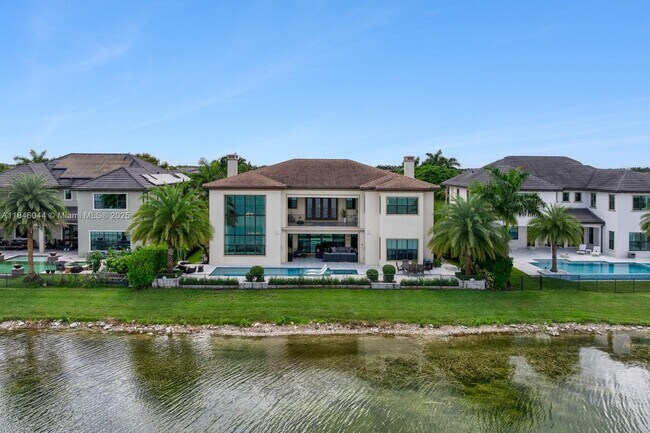 Foto del edificio - 8545 Watercrest Cir E