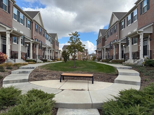 Foto del edificio - 8972 Dolby St