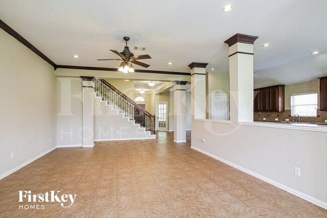 Building Photo - 31311 Trinity Park Ln