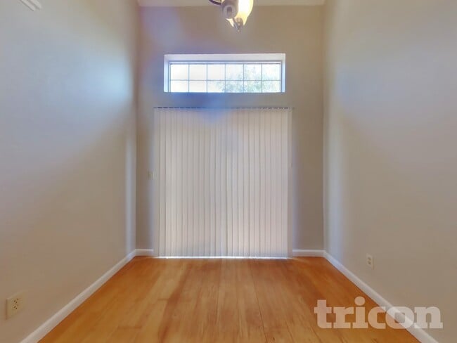 Building Photo - 5378 Sunrise Meadows Ln