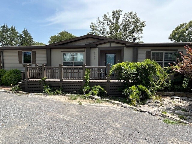 Primary Photo - 5756 Benders Ferry Rd
