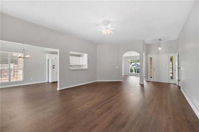 Building Photo - 6375 Seymour Pl NW
