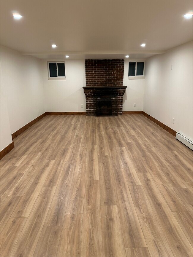 Foto del edificio - 3139 Benton St